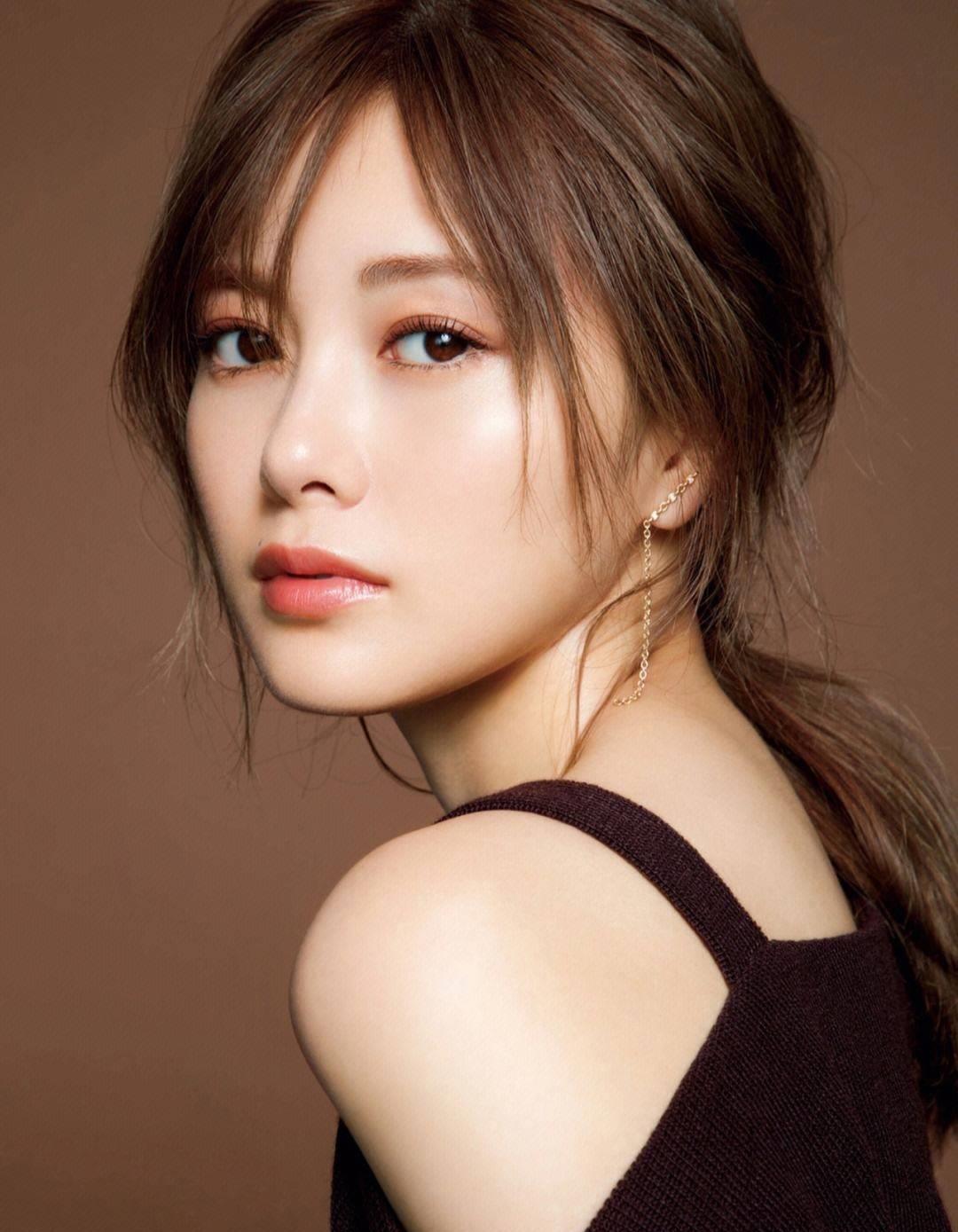 惊艳!白石麻衣极致美颜,让你欲罢不能的写真大片