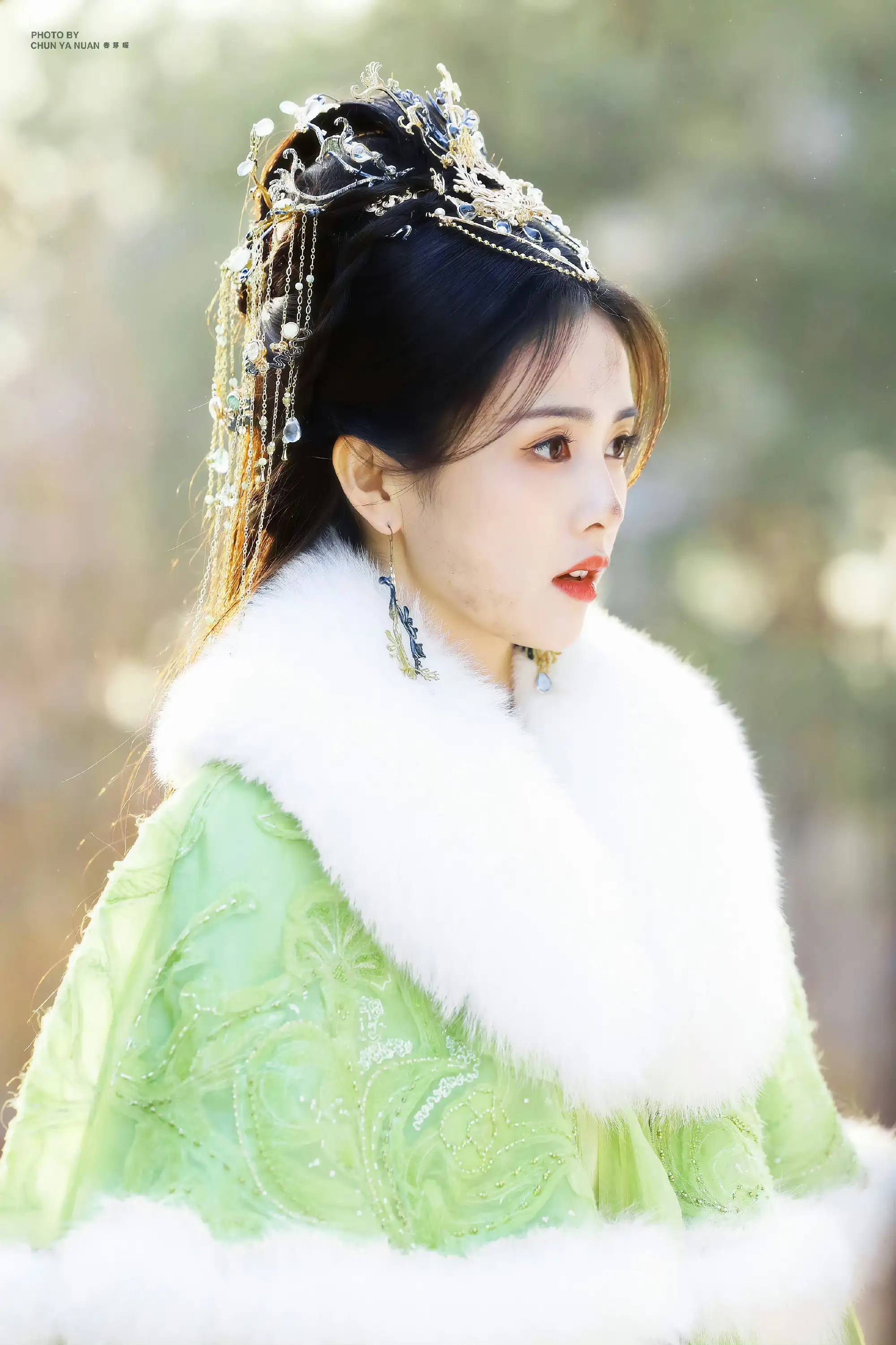 壁纸分享,白鹿的古装造型真是太美了