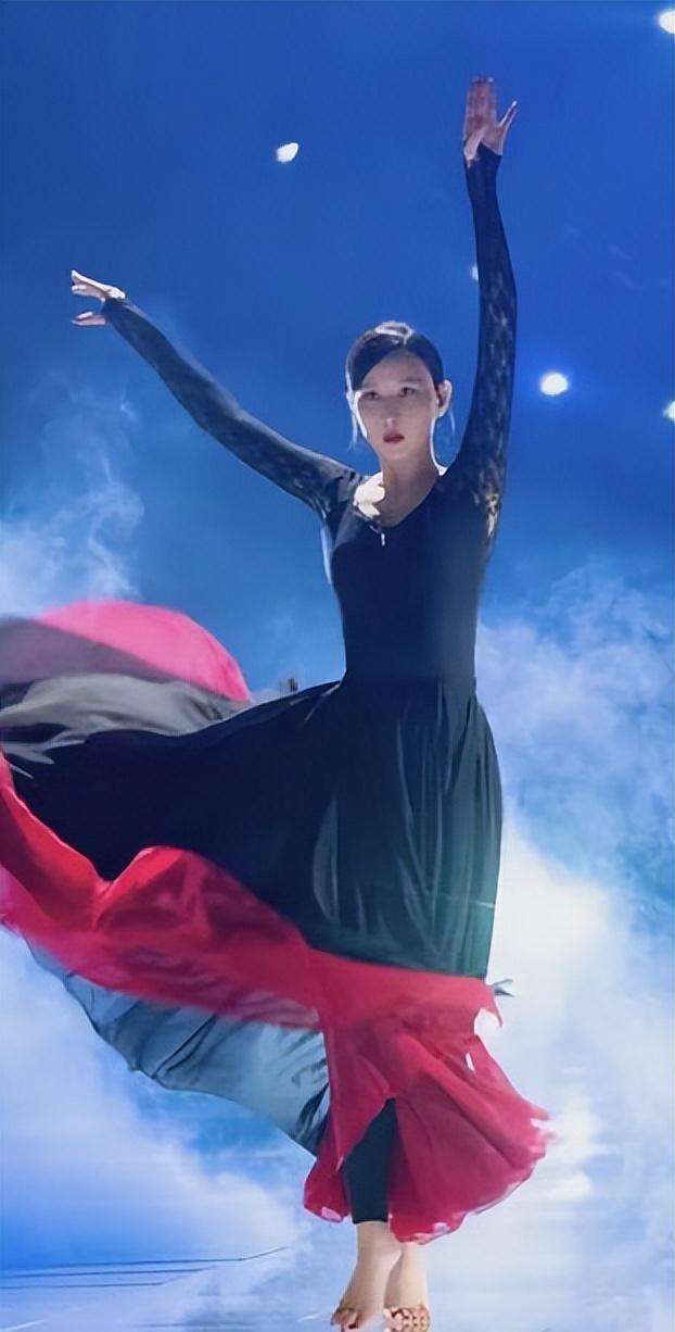 胡静:嫁入马来西亚豪门,丈夫为了不和她分房睡,自愿摘除扁桃体