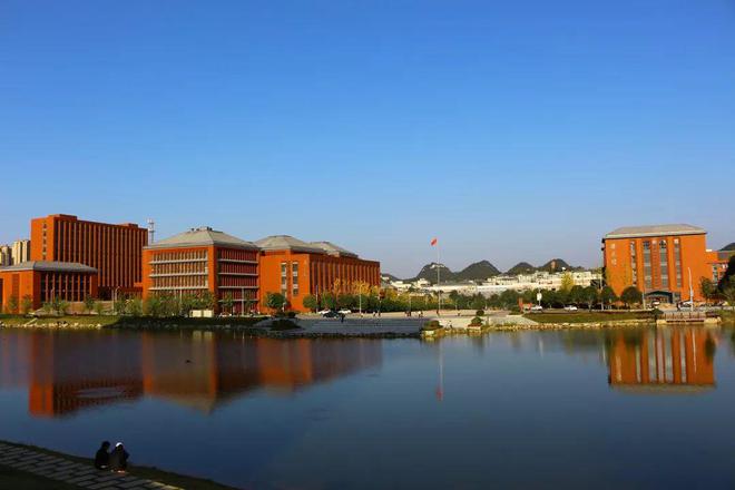 揭秘贵州大学研究生院:82.56%录取率背后的秘密