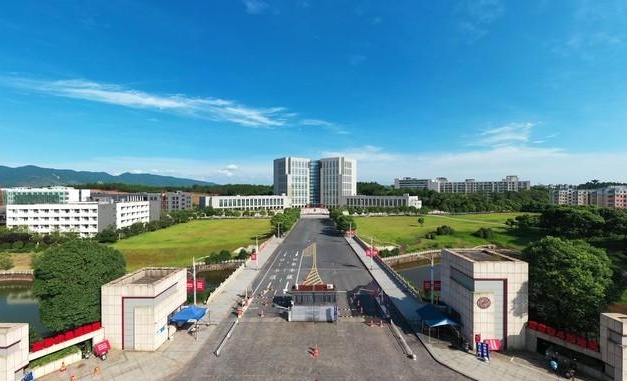 科技学院脱离三峡大学图片