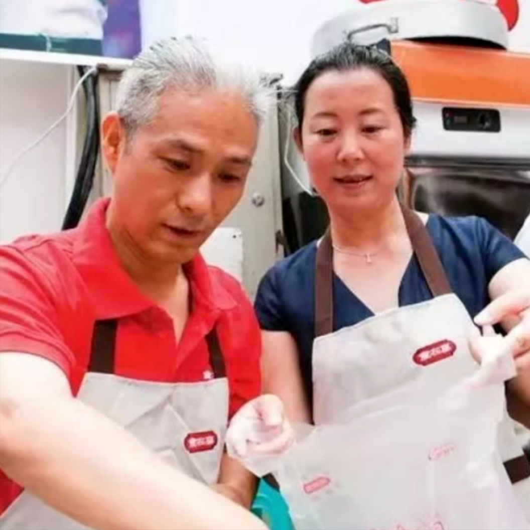 包子大师高逸峰:从包子铺到音乐盛宴,一个商界传奇