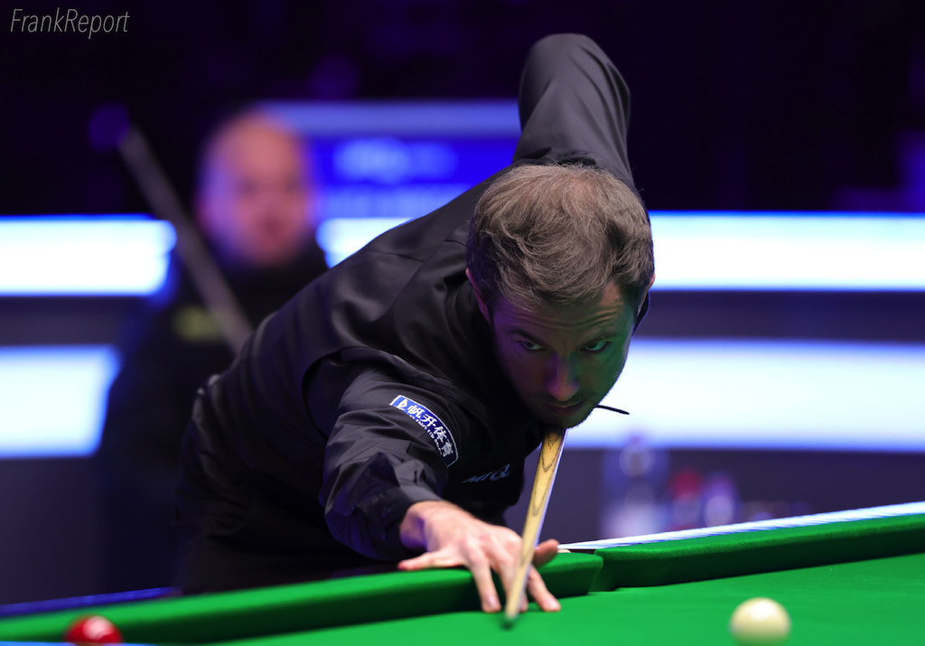 立志冲破首冠桎梏,利索夫斯基师从威尔士球员李.沃克