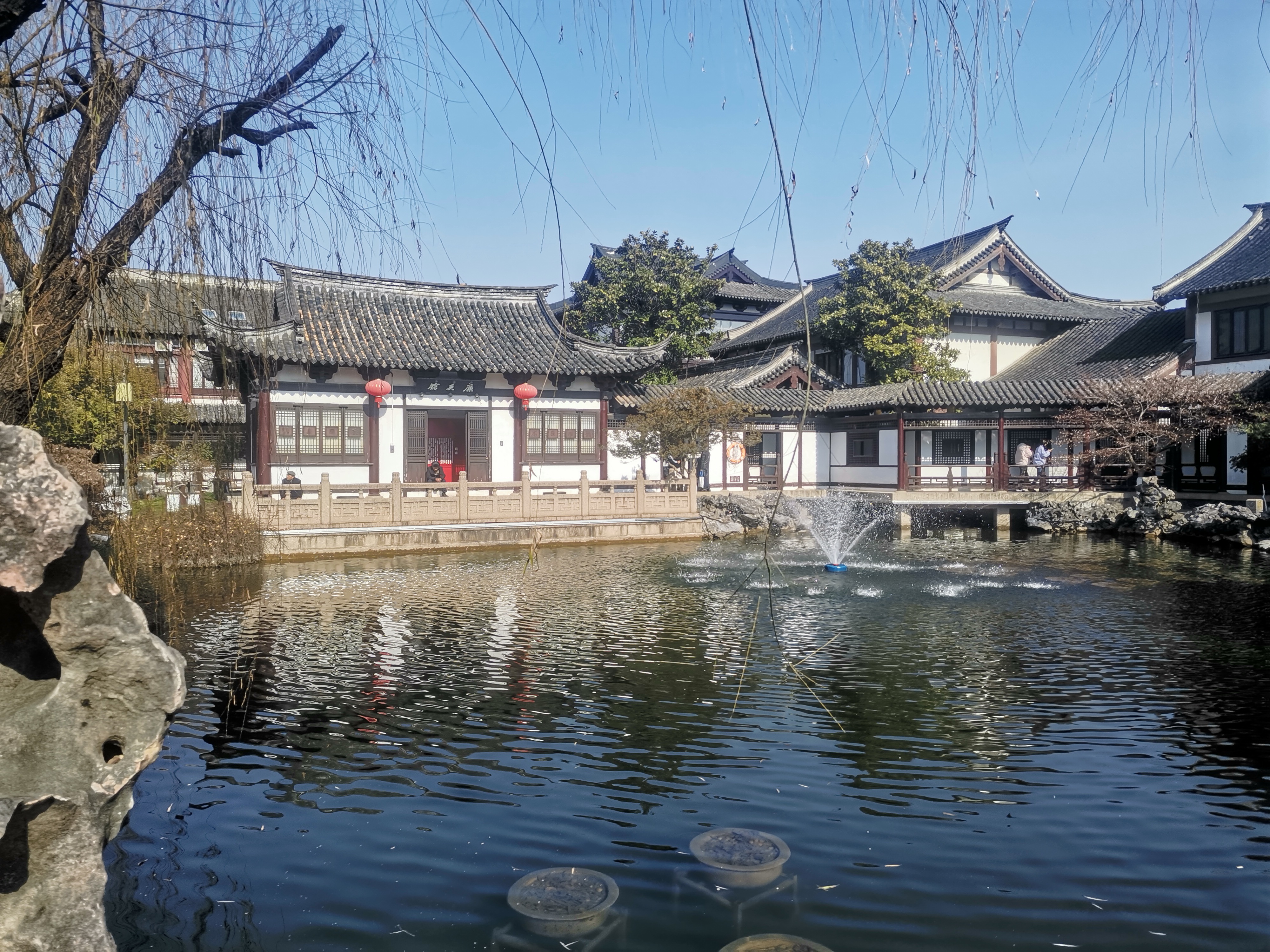 常熟方塔园内有个碑刻陈列馆