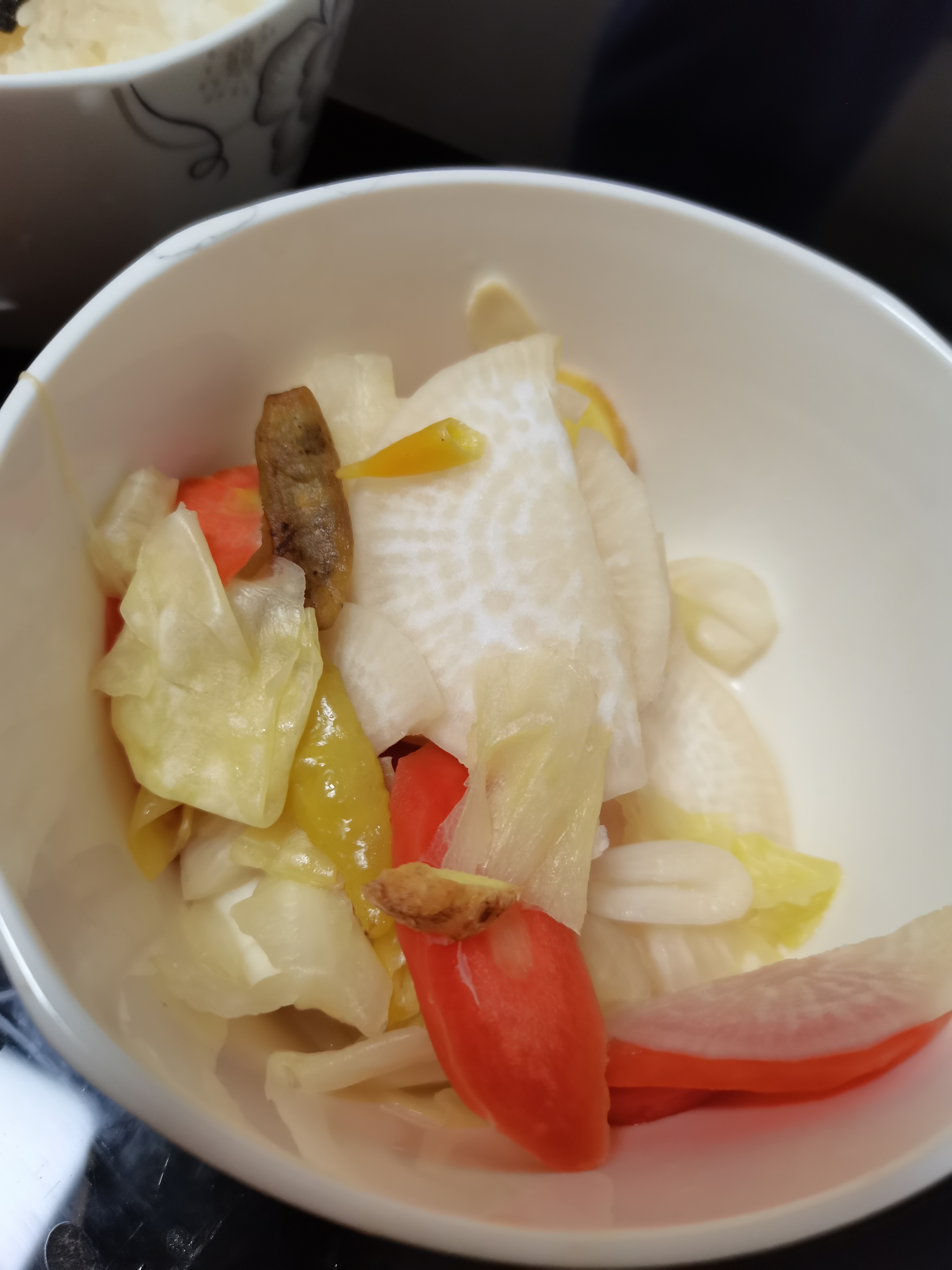 中文红烧鸡块 英文braised chicken cubes