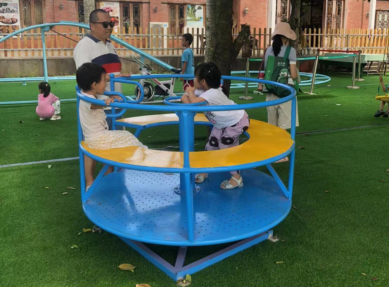 在海口东瑶耕读农庄亲子乐园玩得很开心