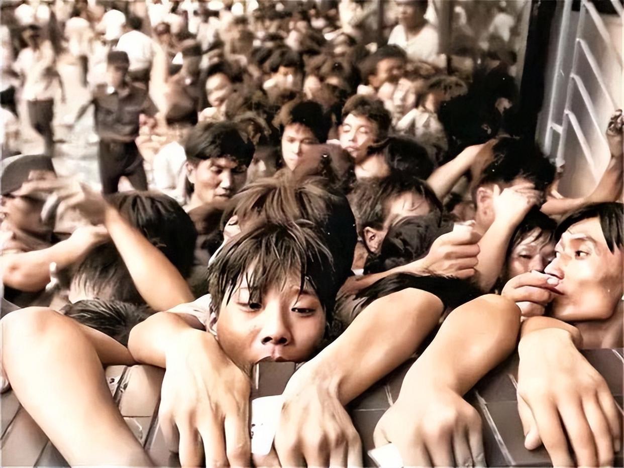 20万难民逃到中国,至今赖着不走还想要加入中国国籍,什么情况?