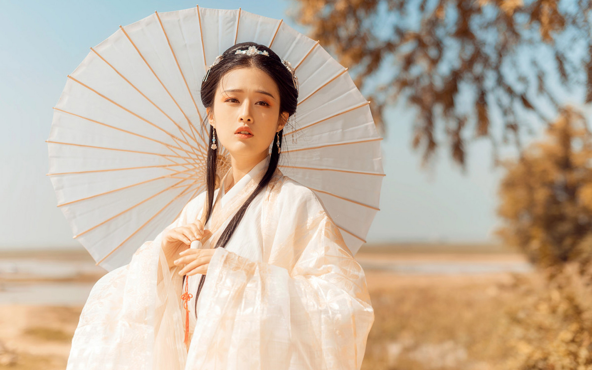 解冻性情# #人生感悟# 在这个瞬息万变的世界里