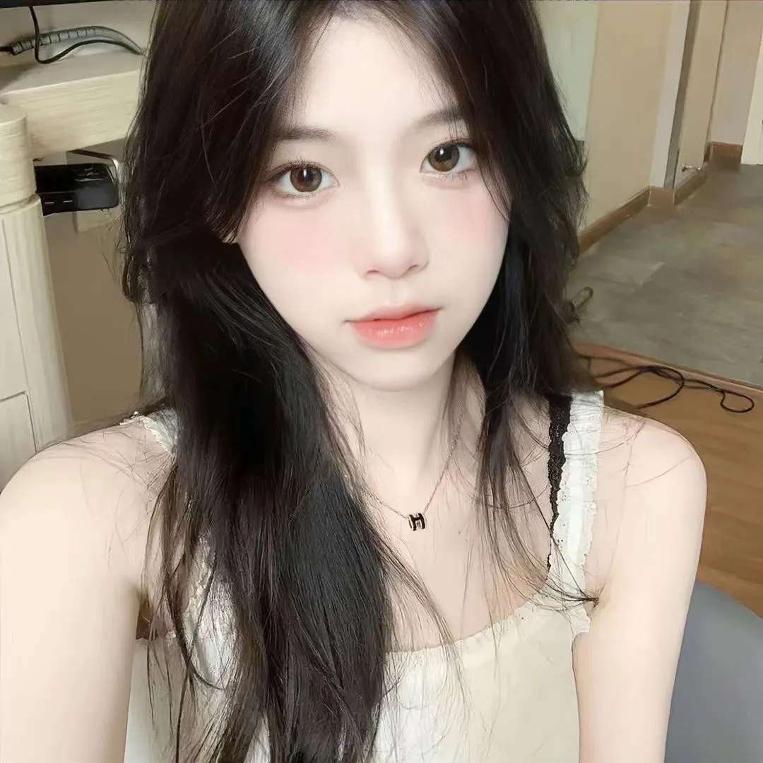 甜妹真人优质女 女生清纯甜美个性女头,总有一张适合你,喜欢记得点赞