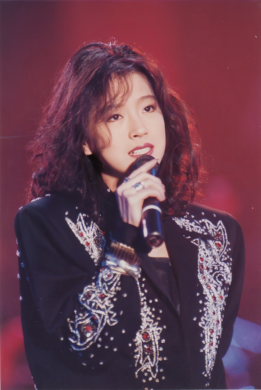 太惊艳了!日本昭和时代最美的3位女明星