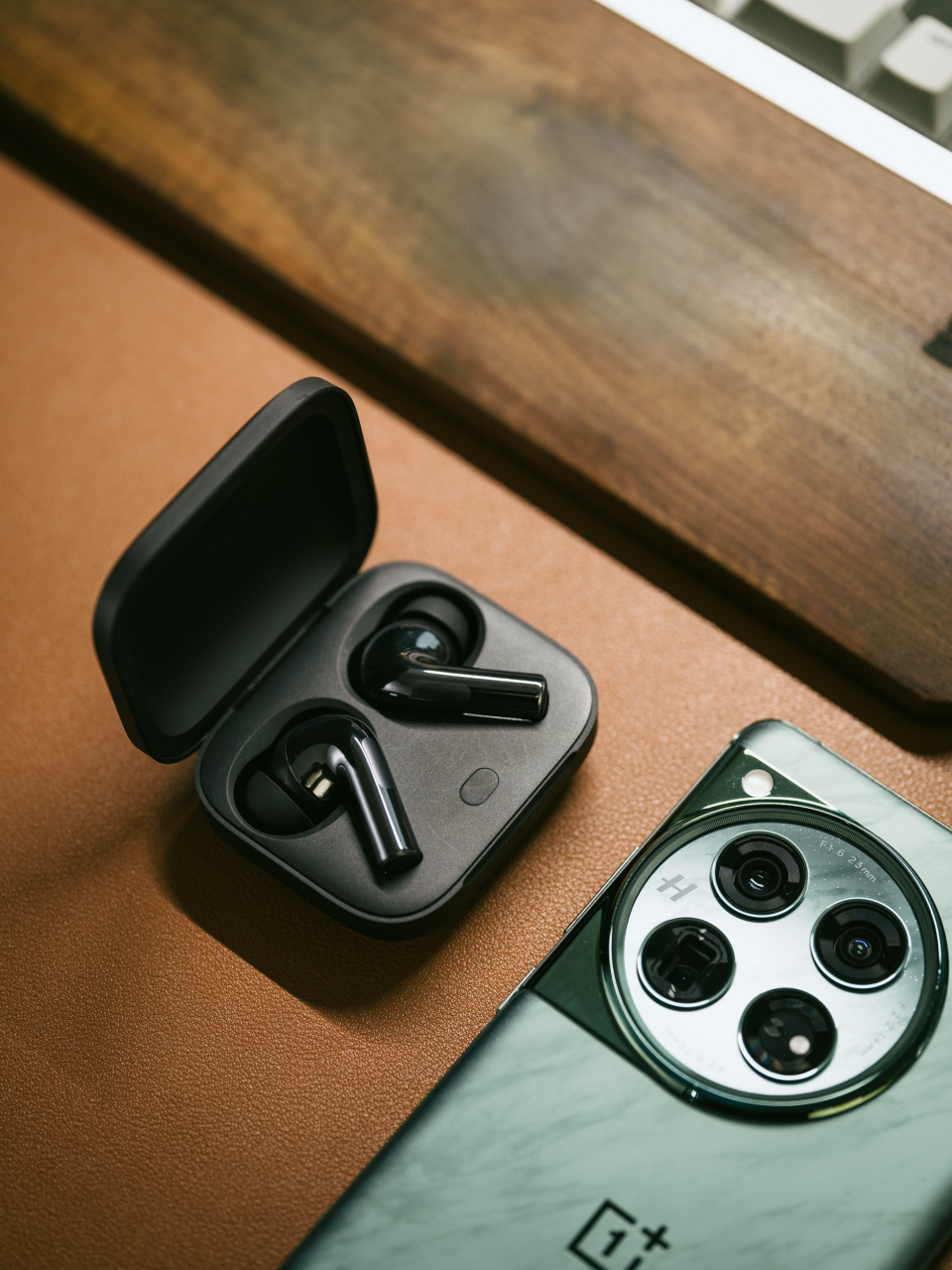 最近用着又发现了一加buds3一个小惊喜,自定义eq也给安排上了,如果说