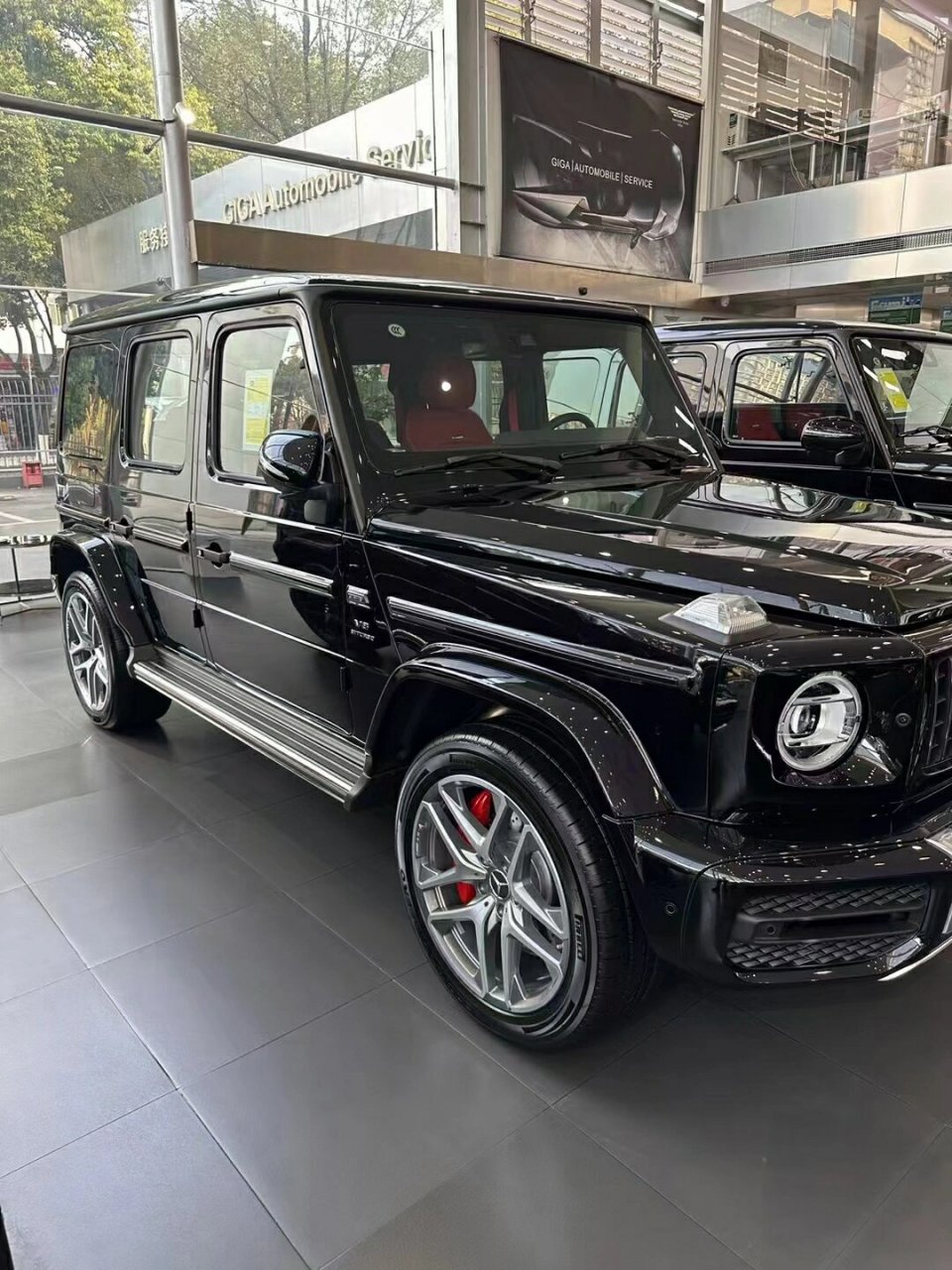 韩版 奔驰g63 天津平行进口车  23款韩版g63,这是一款备受瞩目的豪华