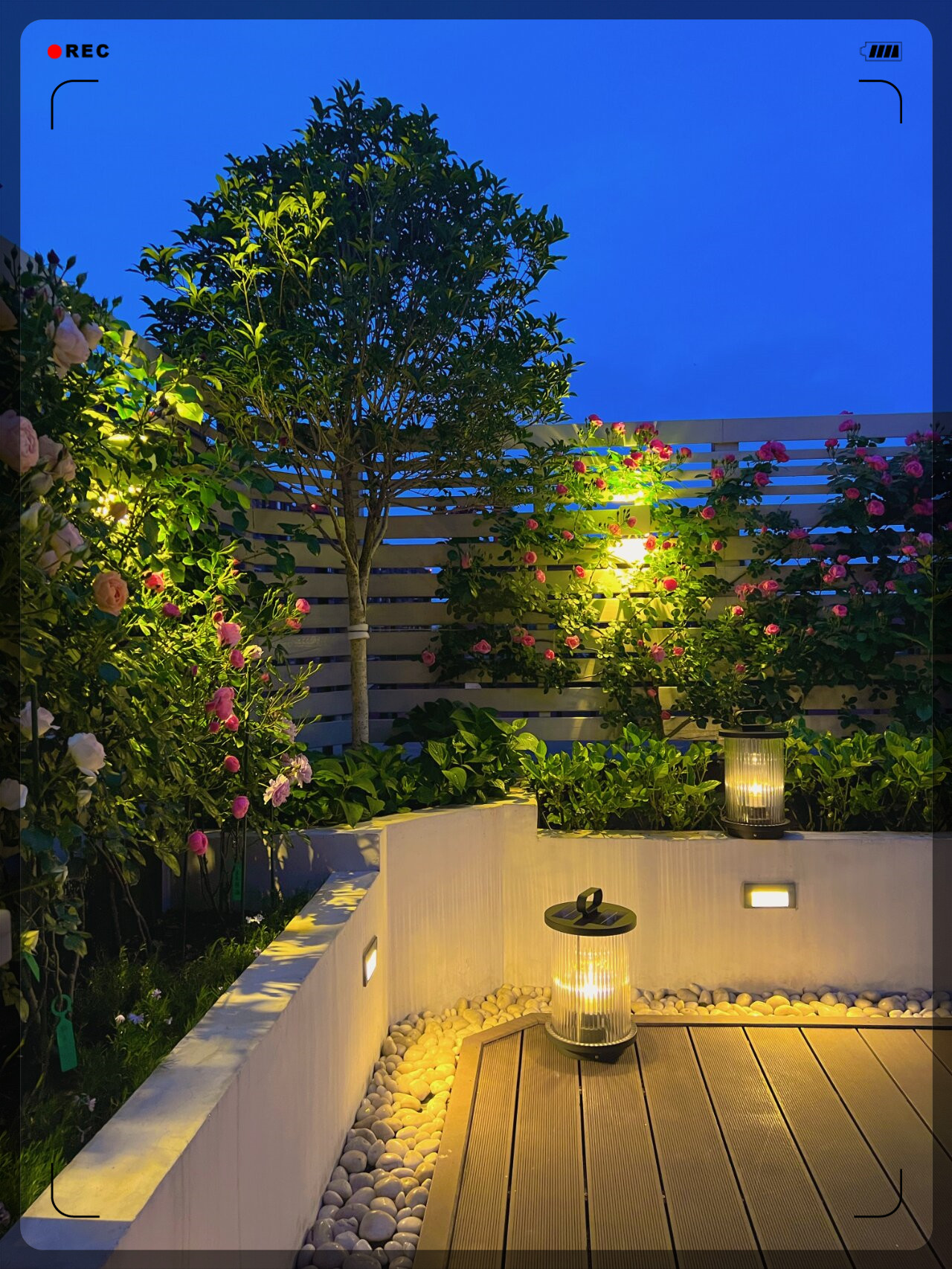 高颜值的月球灯,温暖的暖光,打造绝美的梦幻氛围,让你的露台成为独一