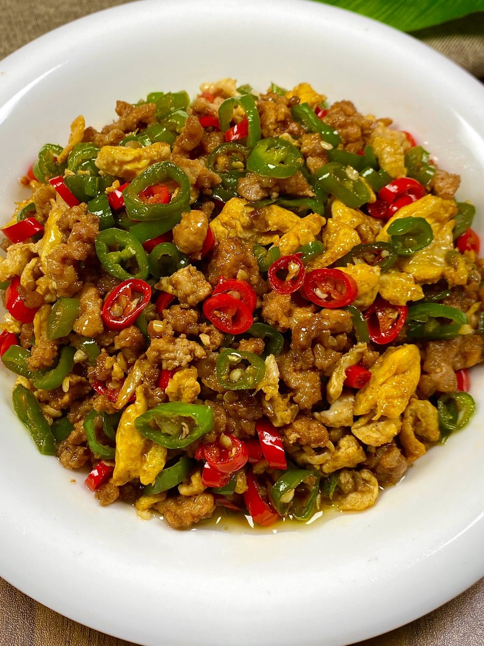 超级下饭的尖椒肉末炒鸡蛋!