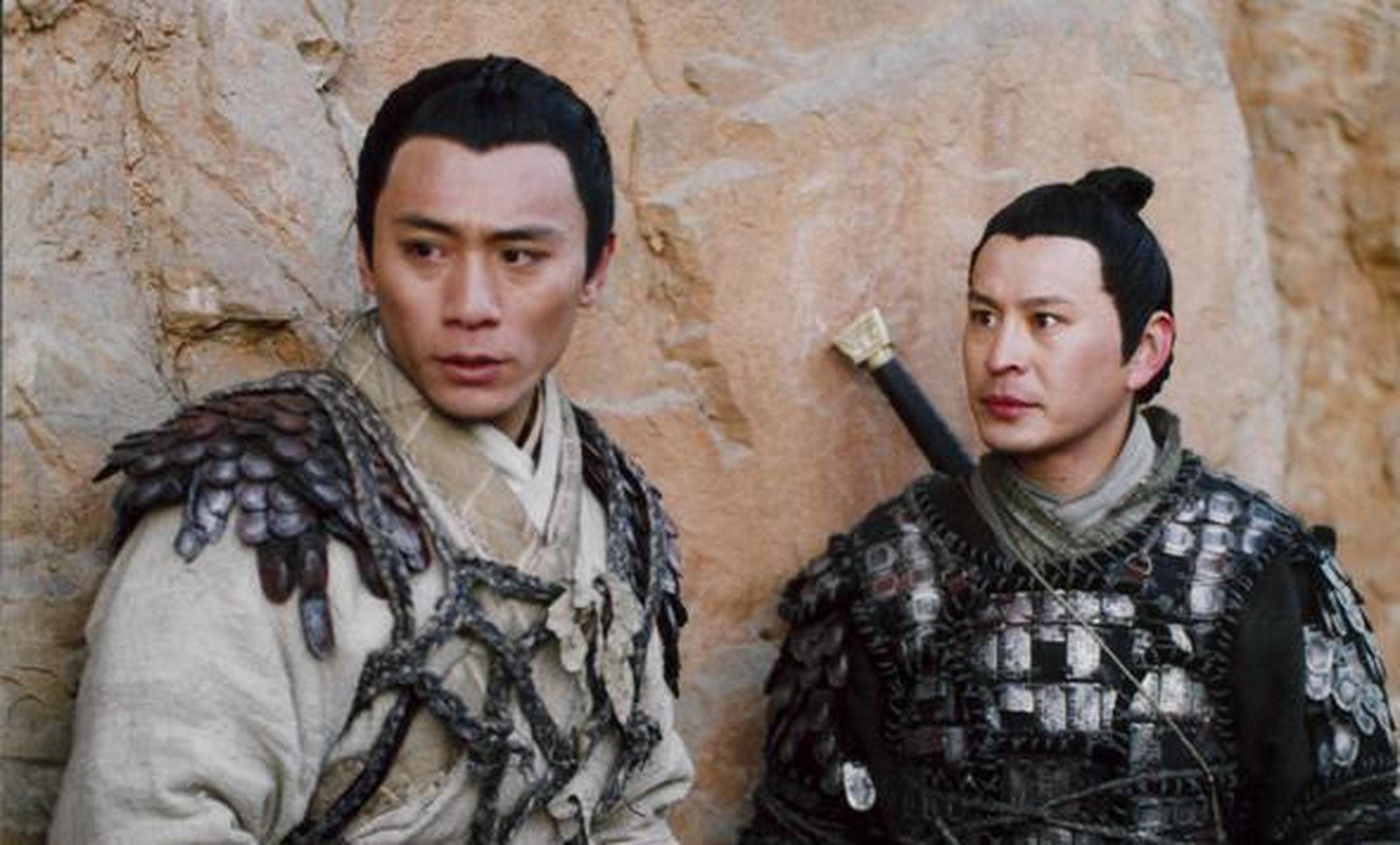 一日,太子丹召见荆轲,命爱姬抚琴助兴.