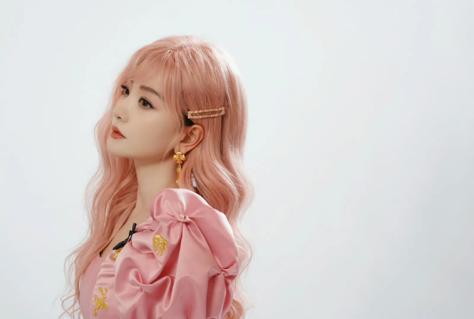 美女明星系列壁纸~杨蓉