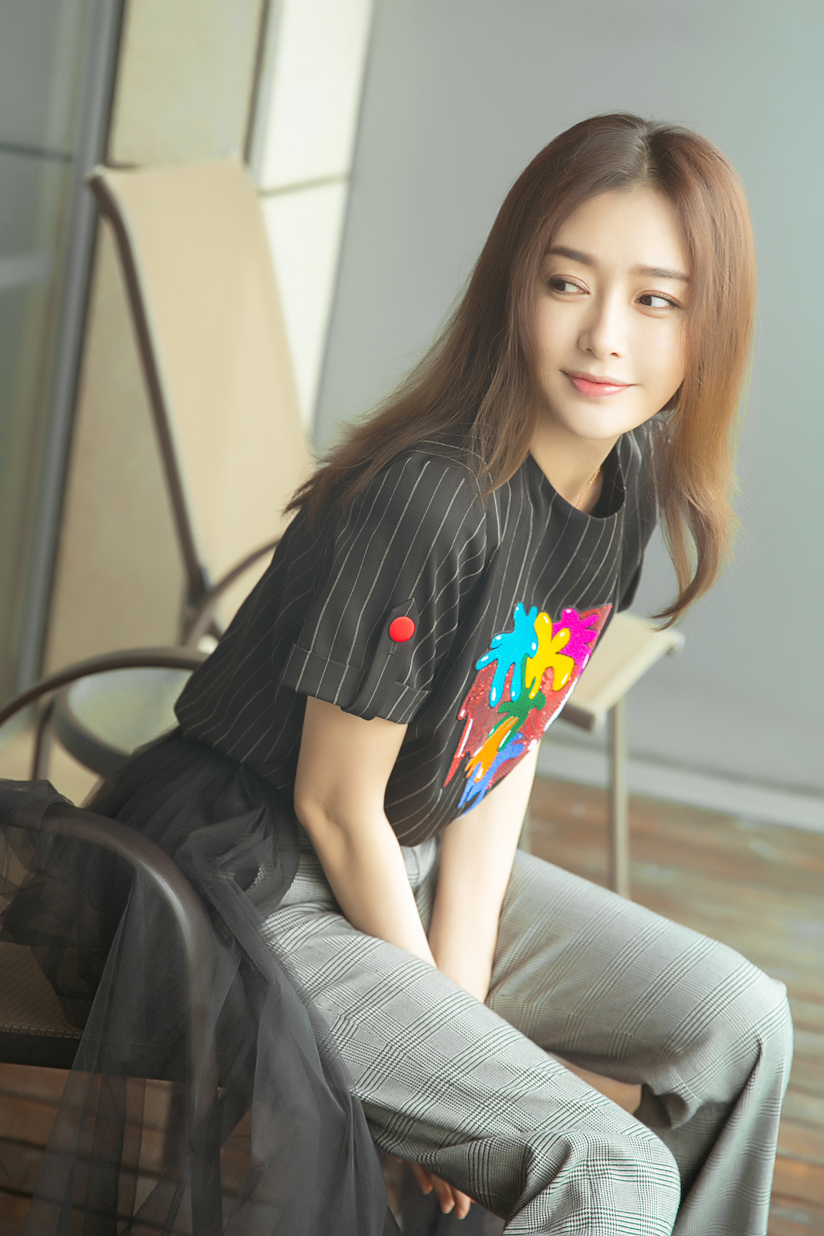 学习秦岚的独特的思维方式,做无忧无虑的中年少女