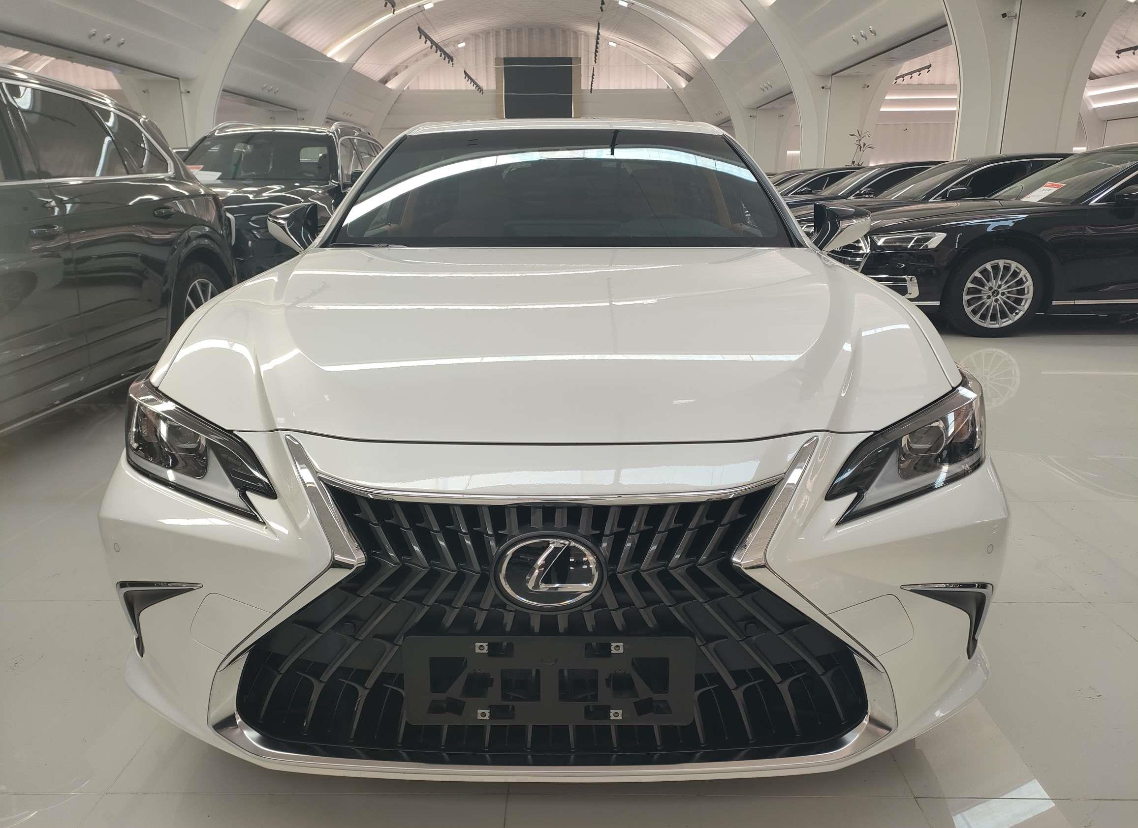 2022款雷克萨斯es 卓越版 详细解读