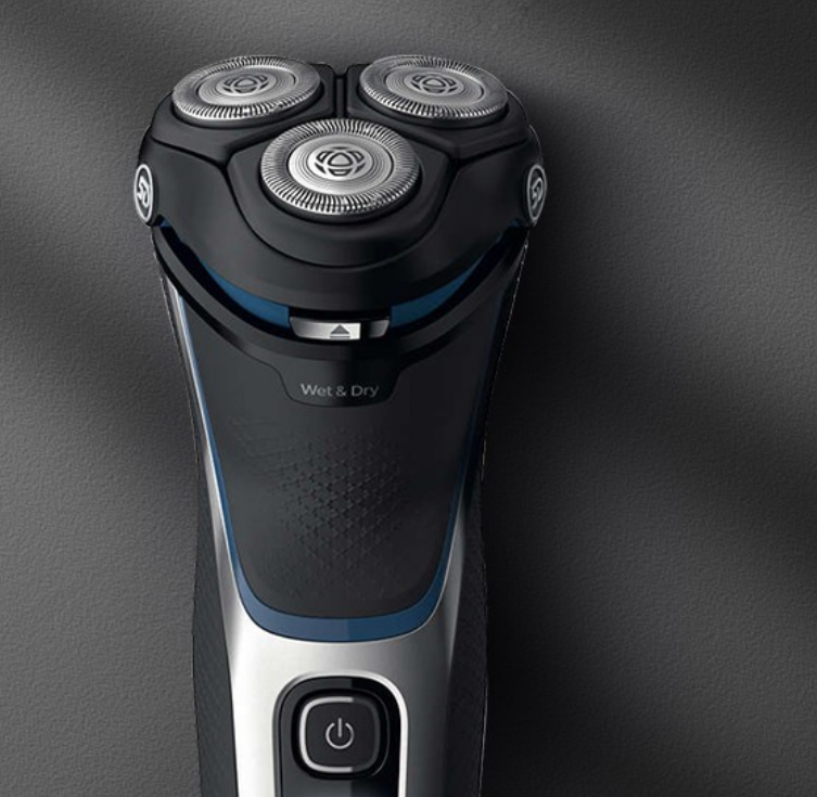 飞利浦剃须刀s3203比s3206剃须刀型号哪个好