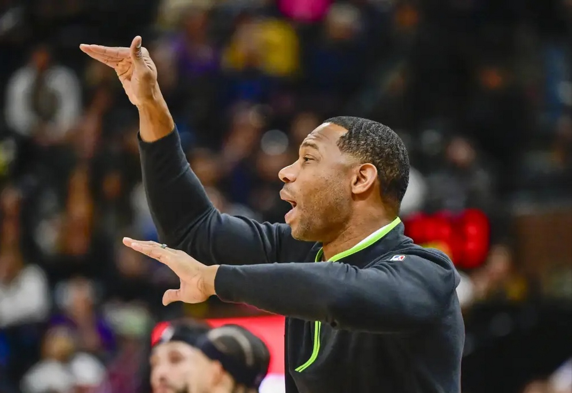 nba# #鹈鹕# 今日,鹈鹕主帅威利-格林接受了记者的采访.