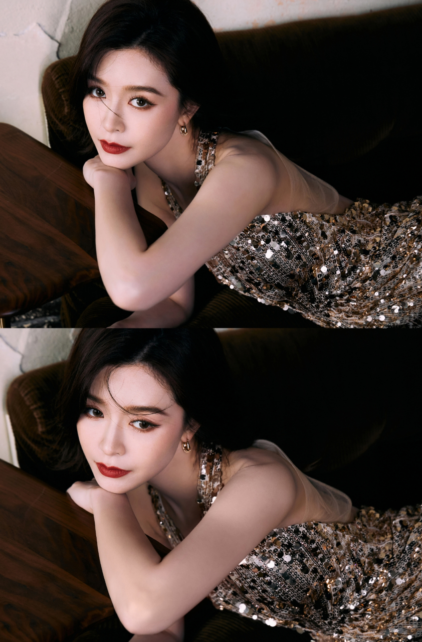 文咏珊# 深v亮片礼服,闪闪发光太惊艳了!