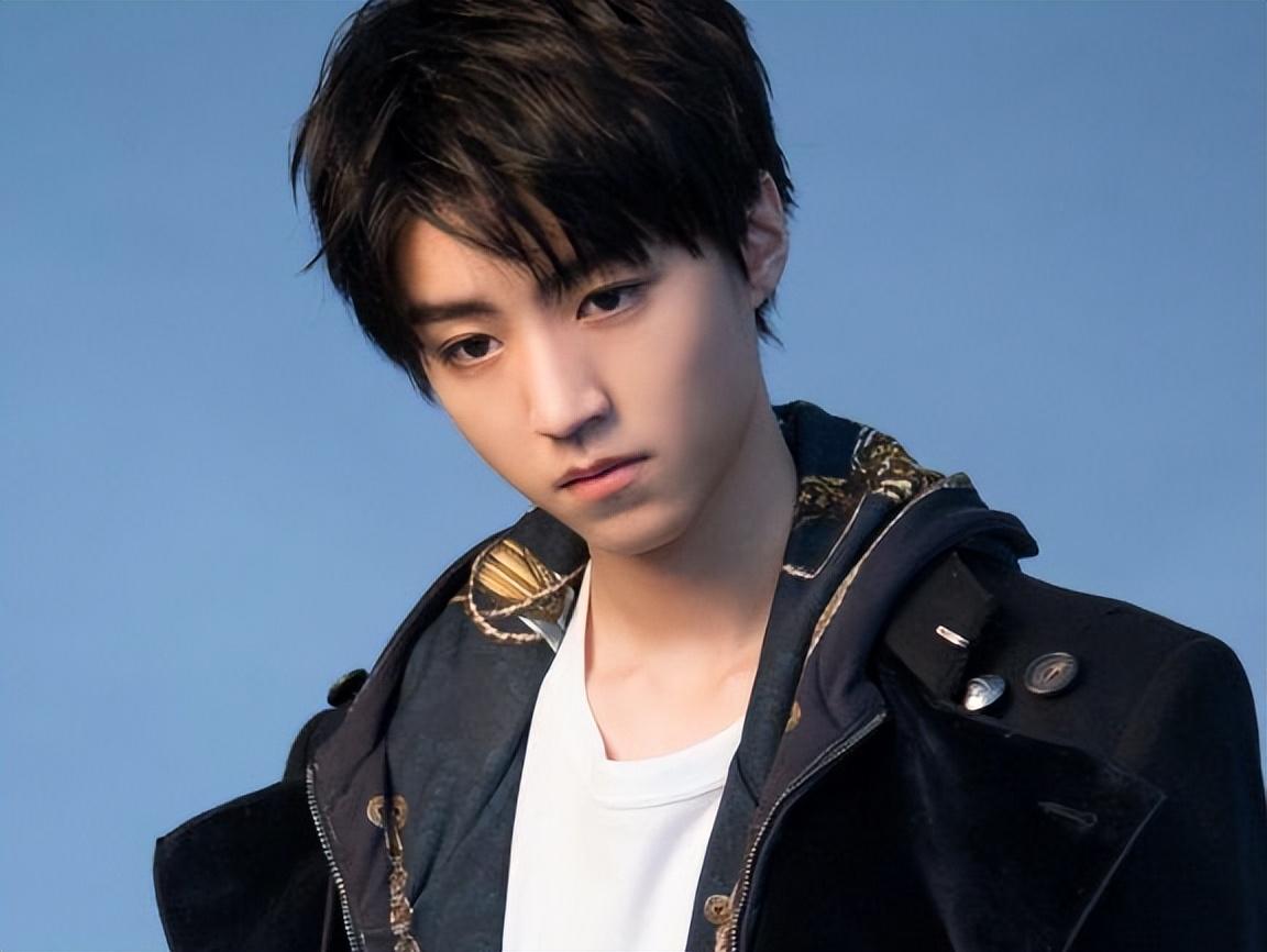 01 川渝帅哥皆秀气