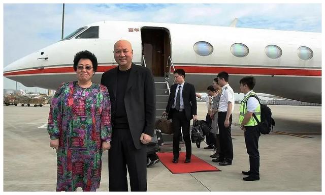 "最帅唐僧"入赘豪门,"傍上"500亿富婆!如今生活现状如何?