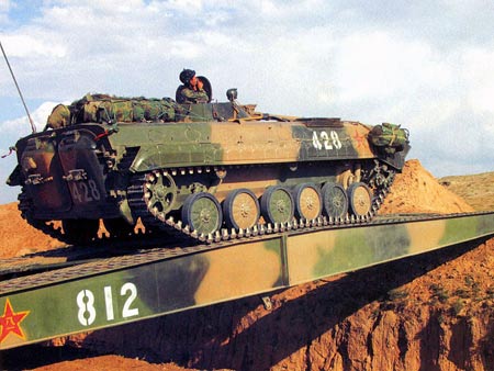 武器知识:中国86式步兵战车
