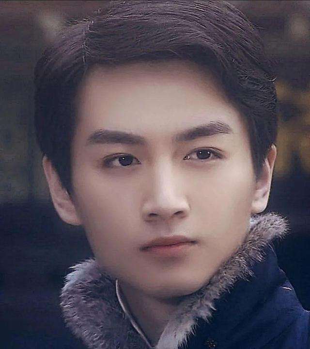 中戏七位颜值担当:个个浓眉大眼,气质阳刚,谁说中戏没帅哥