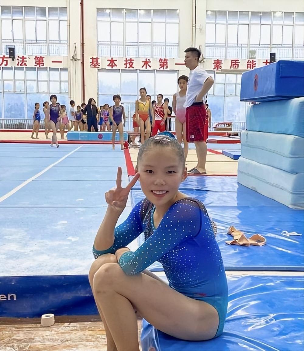 95后体操冠军商春松:拿百万奖金给哥买房,曾1年生活费仅2000元