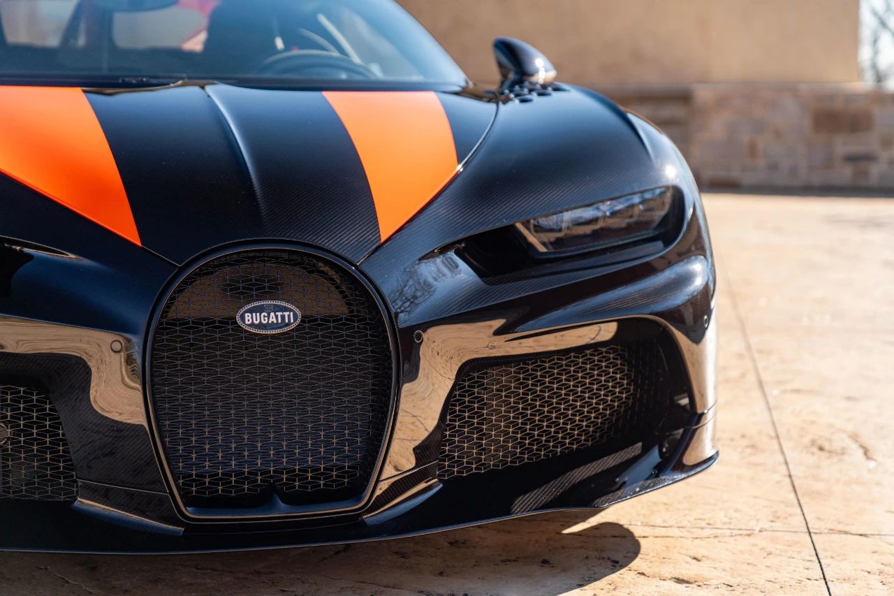 多掏200万把这辆全新布加迪chiron super sport 300 带回家愿意么