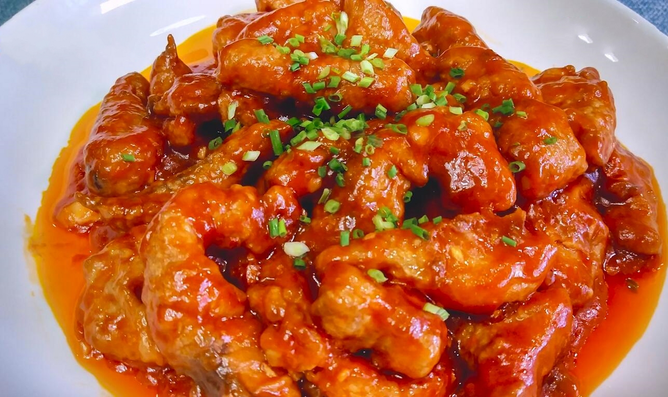 糖醋鱼块的做法  一,食材用料:  1.