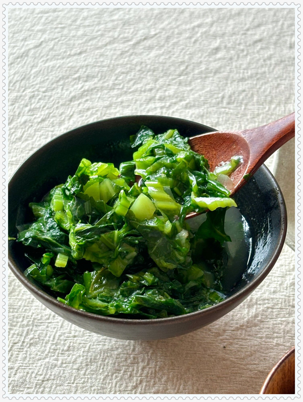 一人食·泡椒猪血和青菜汤的完美搭配  今日午餐,来了一道经典的下