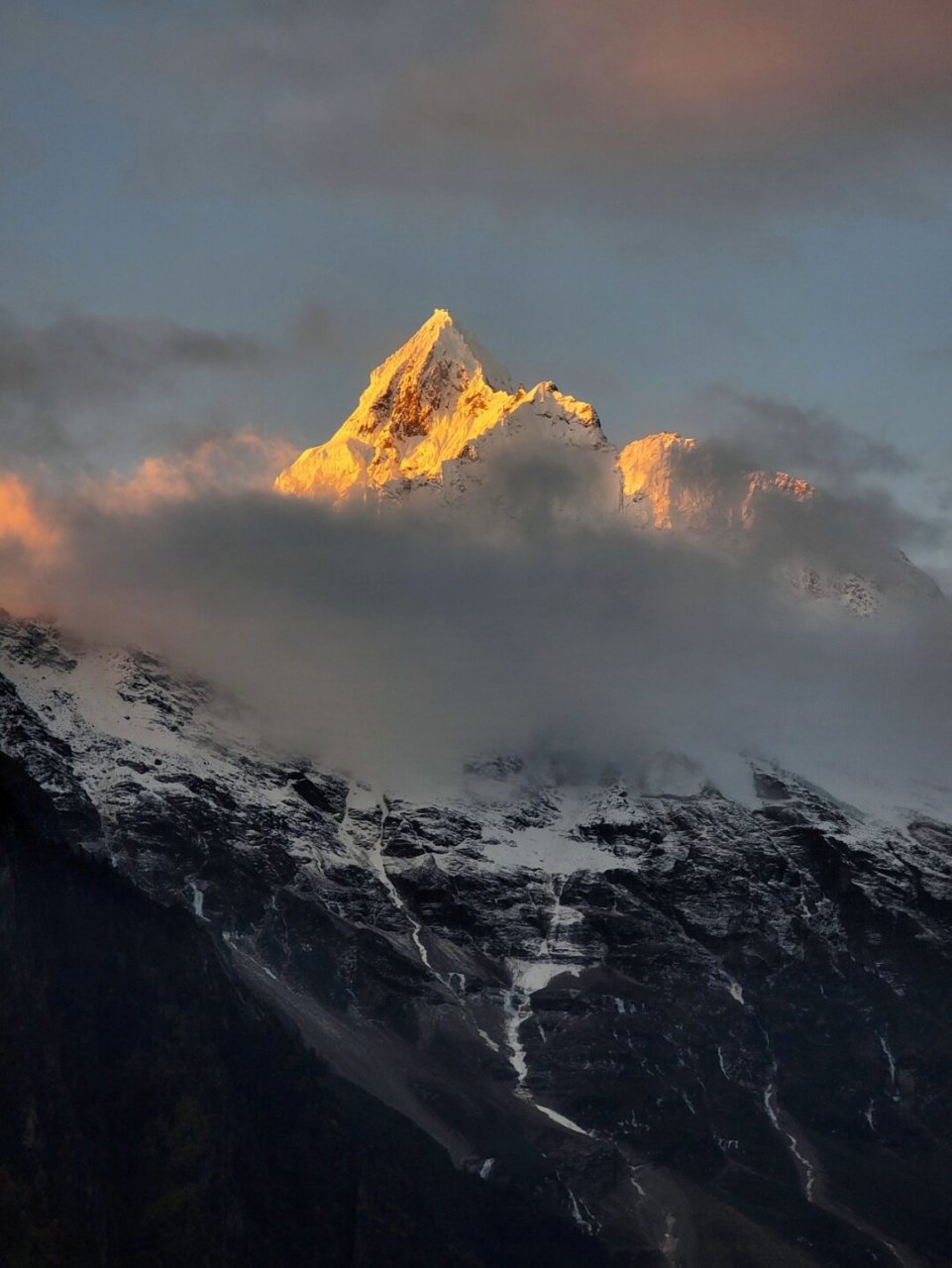最美的风景在路上|2021旅行途中的9张照片  生活,需要一种态度.