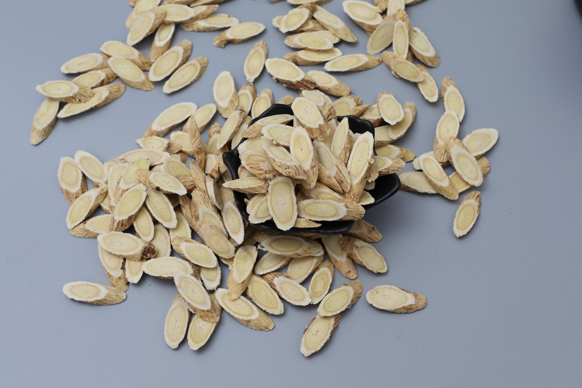 甘肃岷县正宗黄芪切片,干净无硫熏.