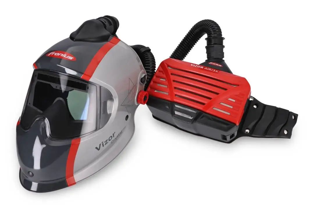 新一代焊接头盔,细节之处见真章