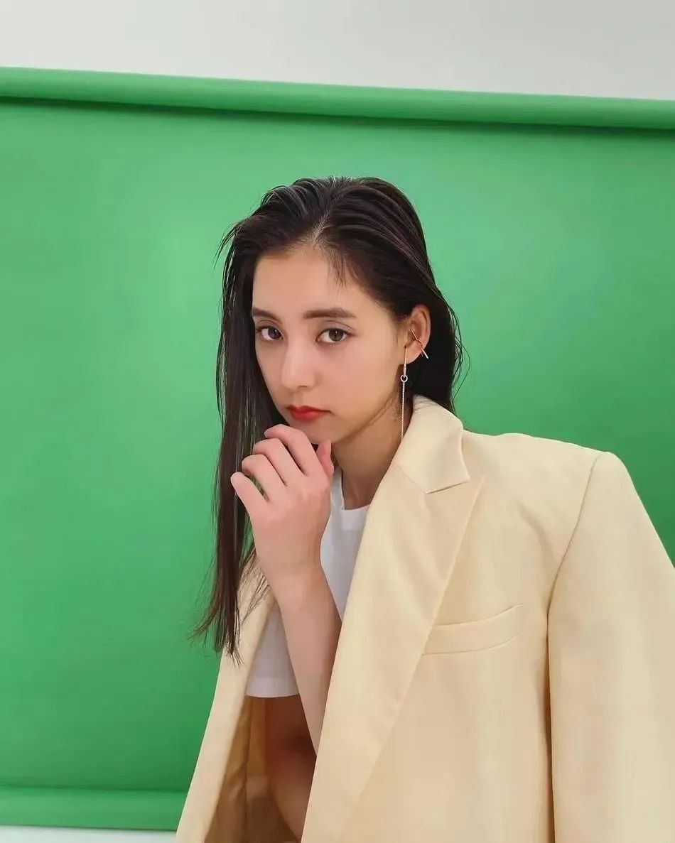 新一代国民女神有多美?新垣结衣自愧不如!