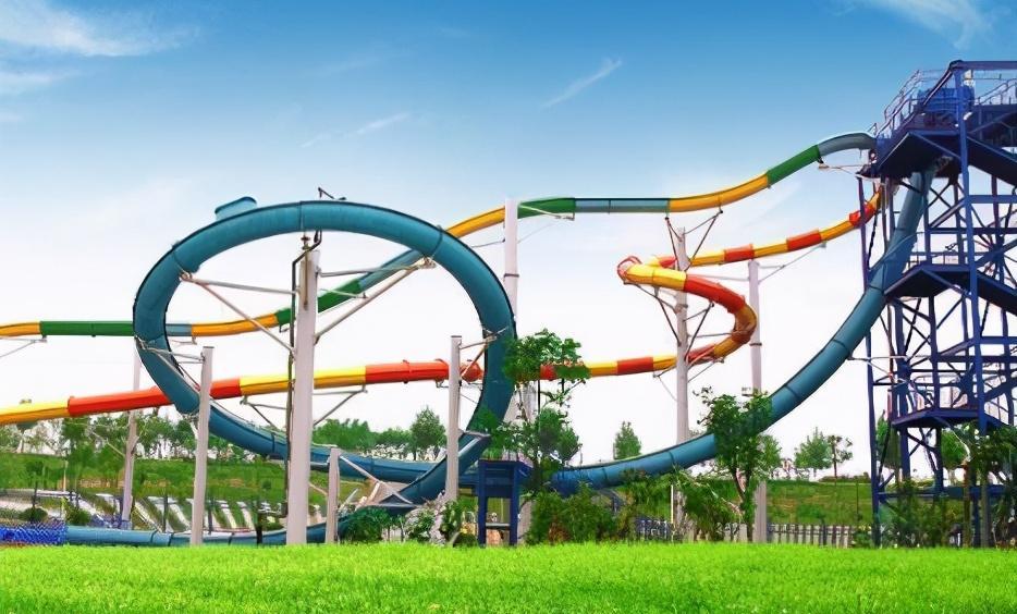 洛阳一大型游乐园,占地2400亩,耗资20亿,人称水上迪士尼