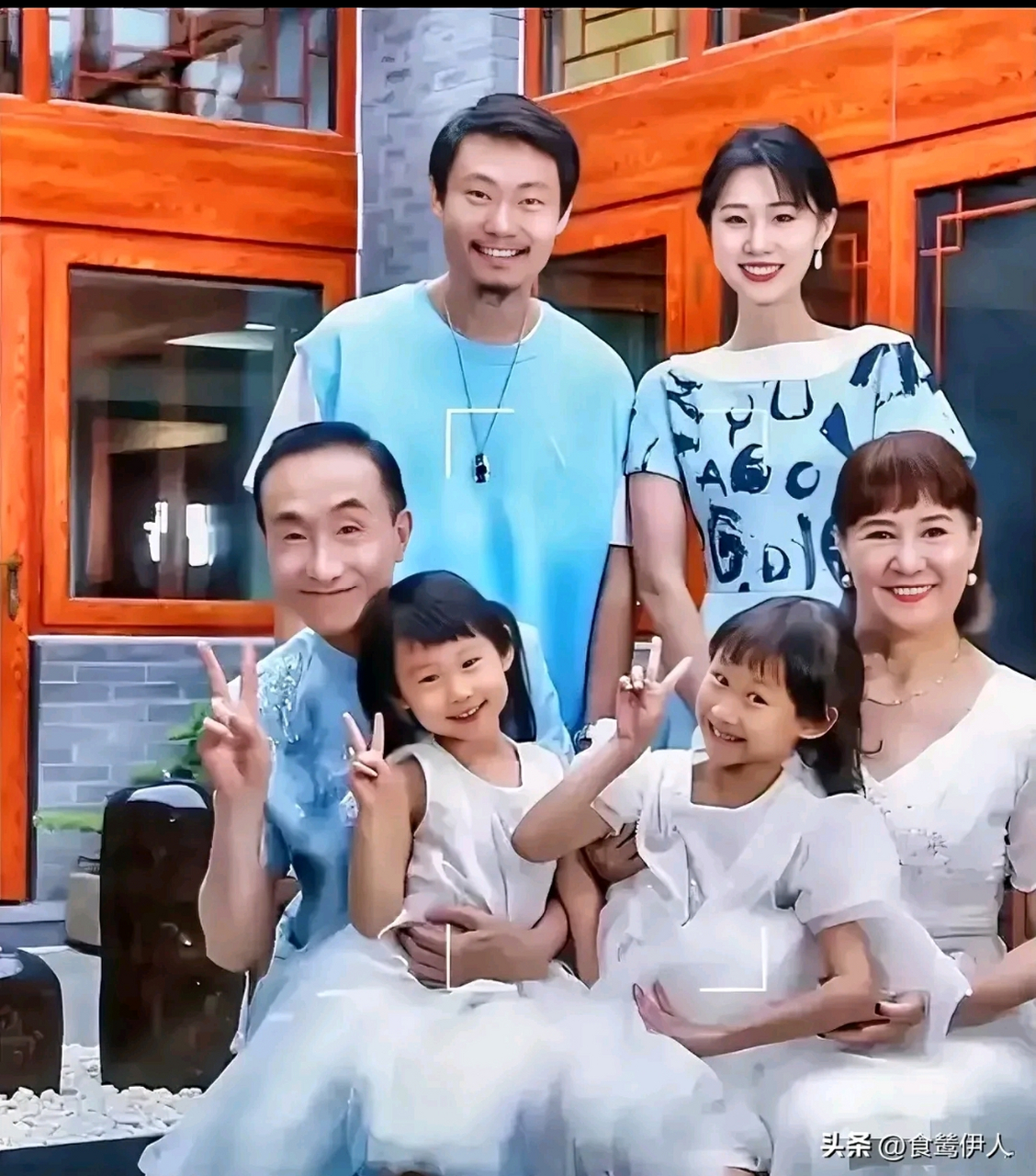 巩汉林一家六口:巩汉林和金珠夫妻,(儿子)巩天阔与妻子黄一惠,两个