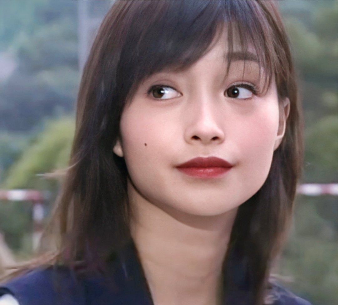 爱民顿演技派新星李绮虹