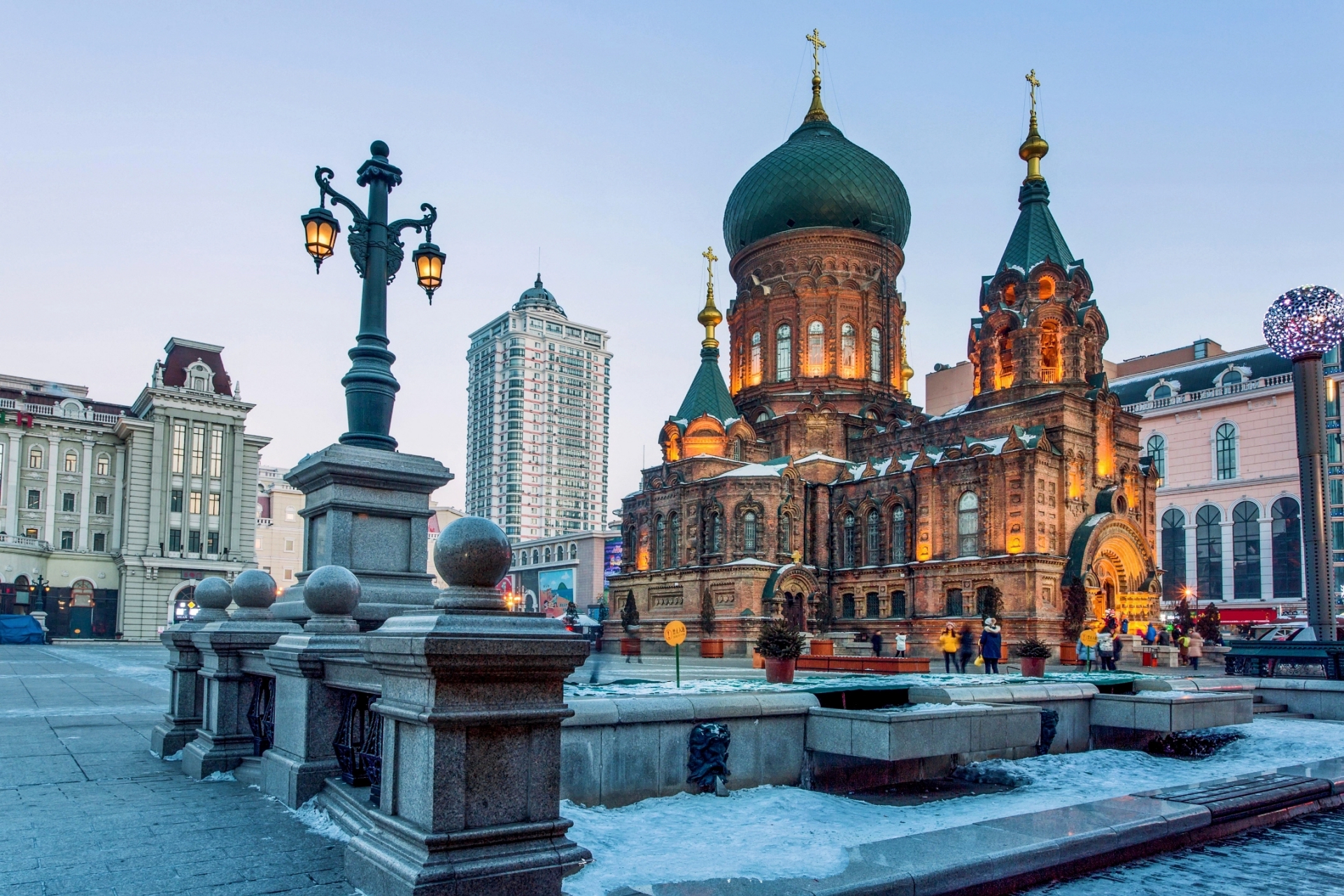 哈尔滨旅游最久火了,大家去哈尔滨游玩之前,最好知道这些事:  1,如果