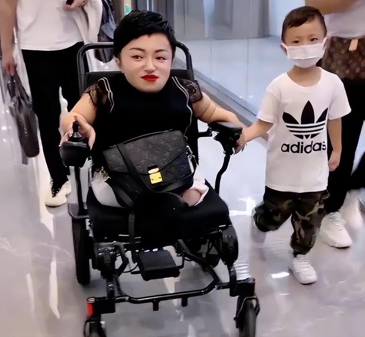 纪实河南90后女孩,天生残疾,嫁一米八丈夫后遭抛弃,如今身价上亿