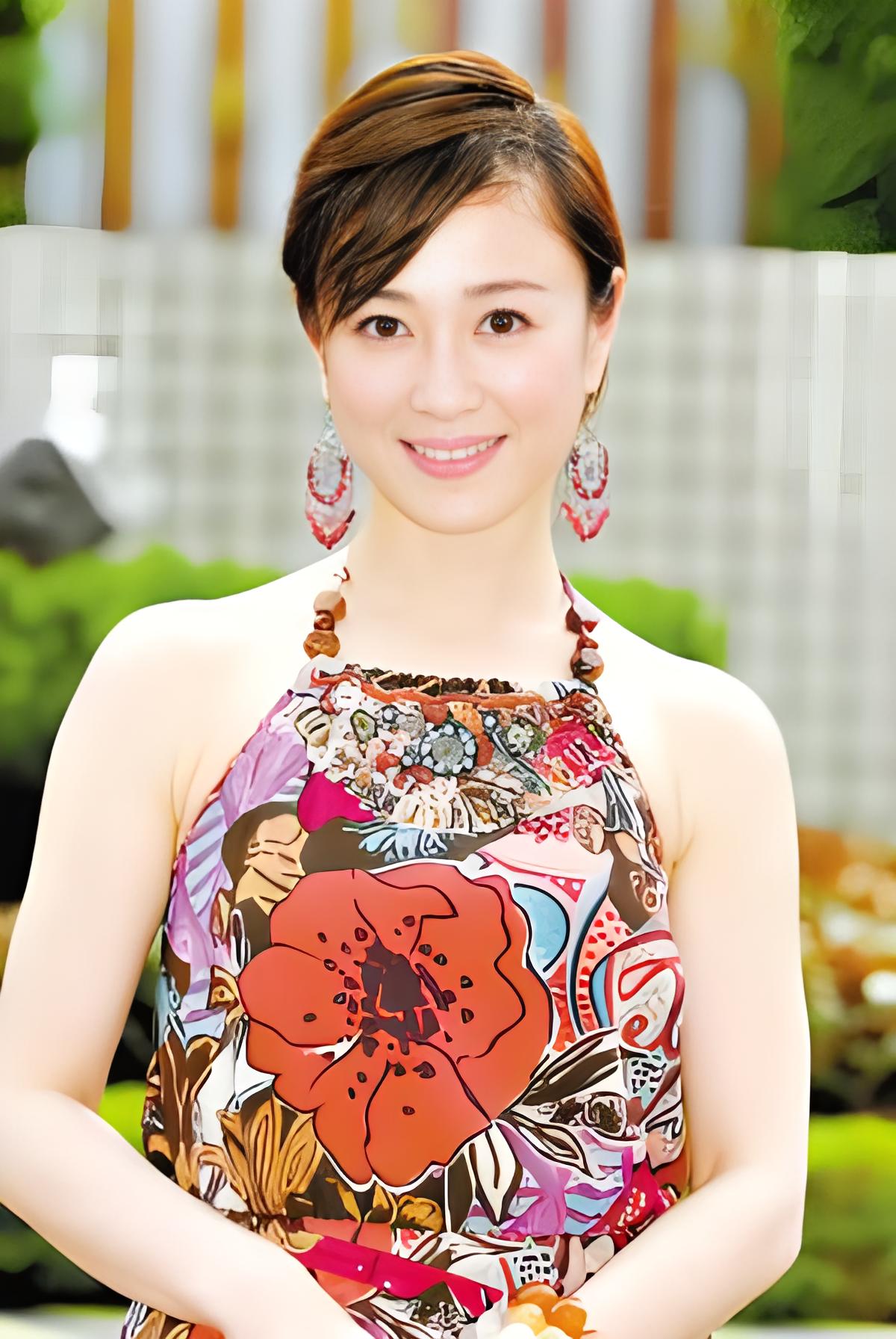 傅艺伟演活了苏妲己,如今尝试复出,网友能否重新接纳她?