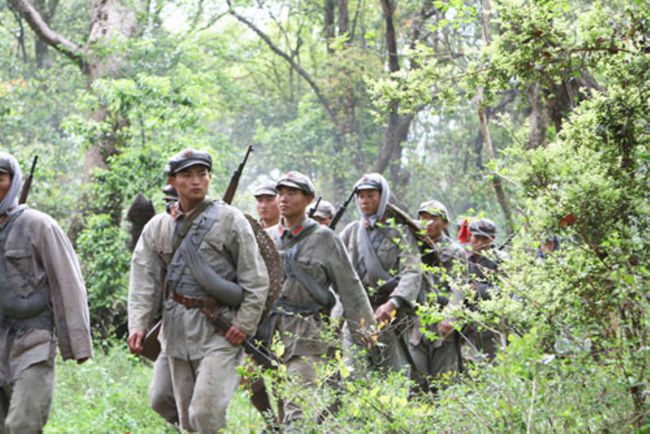 1972年,王震收到陈毅临终嘱托:此人曾要杀我,不要让他受委屈了