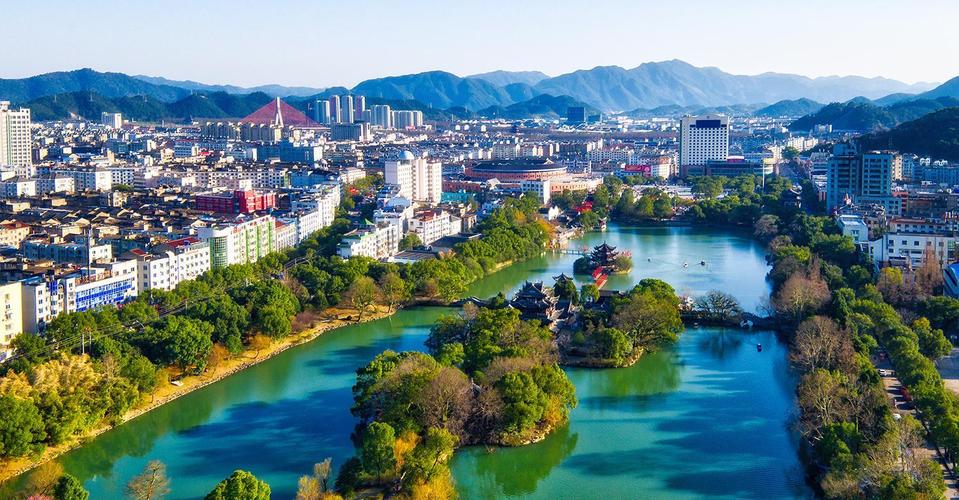 浙江临海,一座被严重低估的旅游城市,藏着不输5a景区的秀美景色
