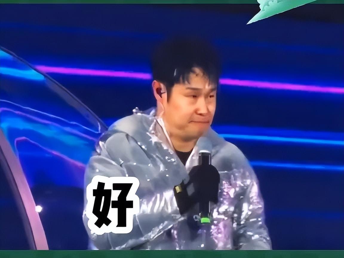 小沈阳零下20度哈尔滨现身一双手套感动万千粉丝