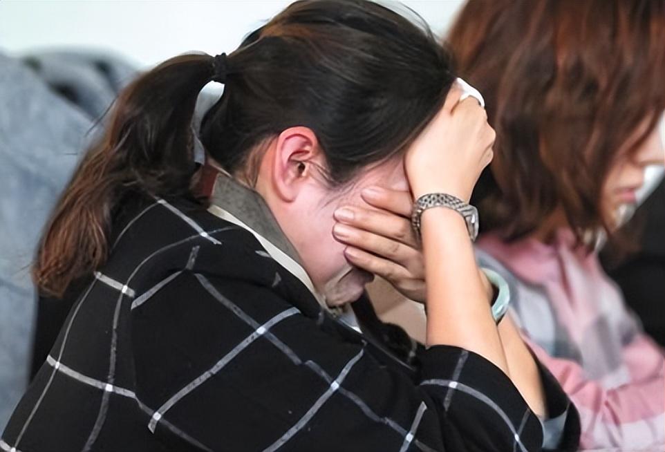 原想着徐艺丽是高知识分子,肯定对自己婚事有见解,但是谁能想到,她真