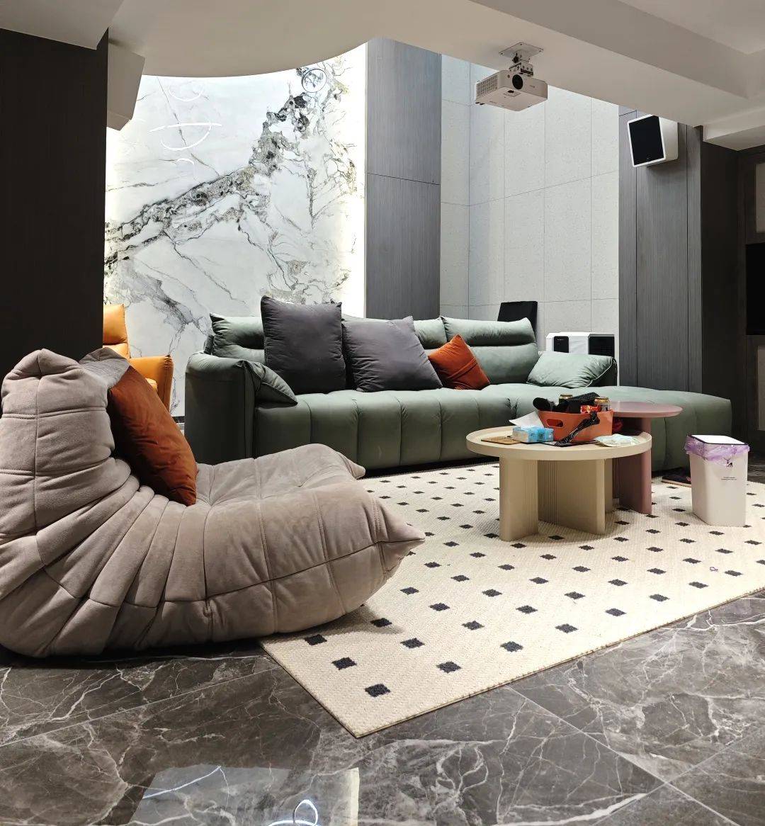 欧美陶瓷实景show|300㎡精奢别墅,享受居家浪漫时光