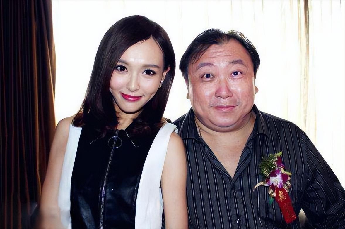 2004年,张艺谋开始全国寻找"奥运宝贝".