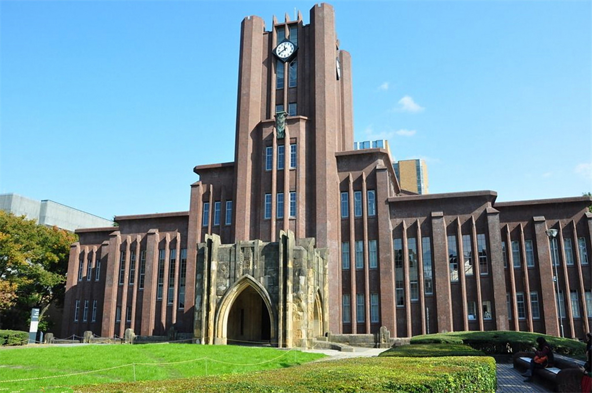 日本福岛市发生生鱼片集体食物中毒事件,101人出现呕吐及腹泻等症状